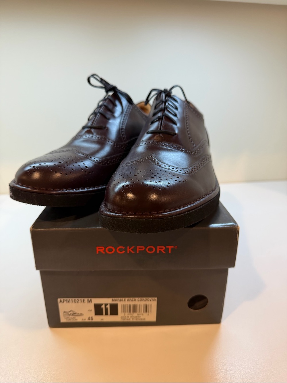 Rockport Marble Arch Cordovan Men's 11
APM1021E New In Box